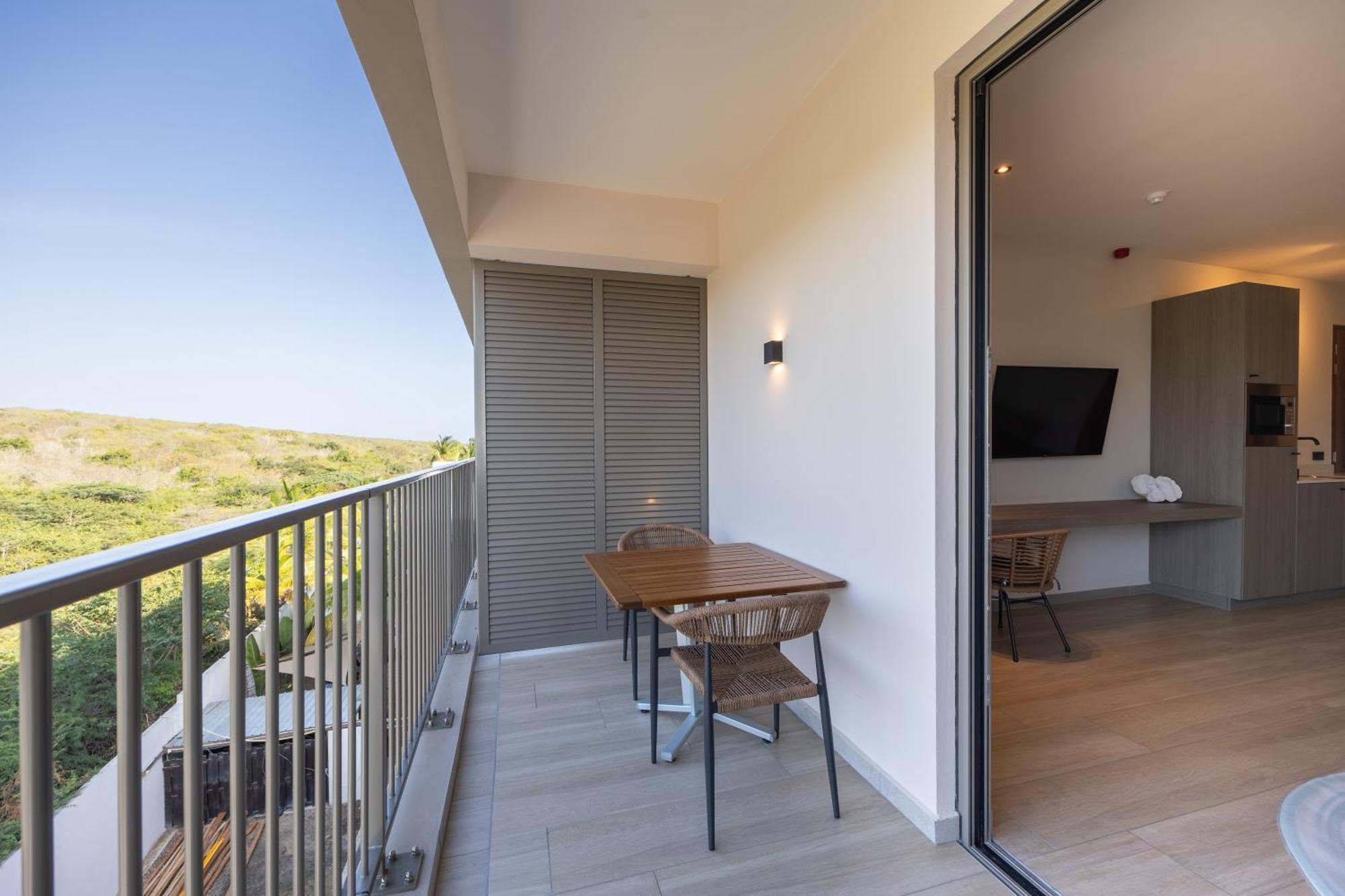 Dolphin Suites & Wellness Curacao Willemstad Exterior photo