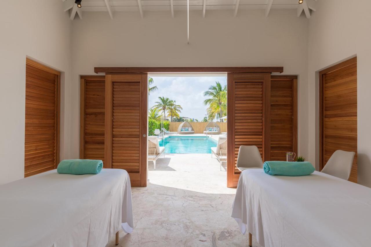 Dolphin Suites & Wellness Curacao Willemstad Exterior photo